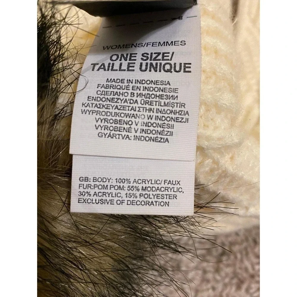 The North Face Scarf Pompom Faux Fur Knit Ivory Cream OSFM